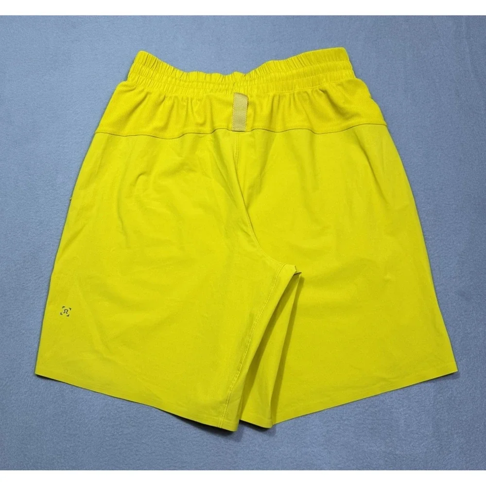 Lululemon Shorts Mens M THE Short L-9819 Yellow Athleisure Normcore Performance